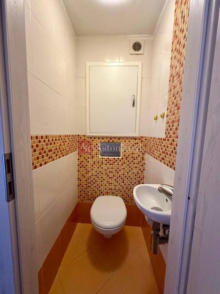 WC.jpeg