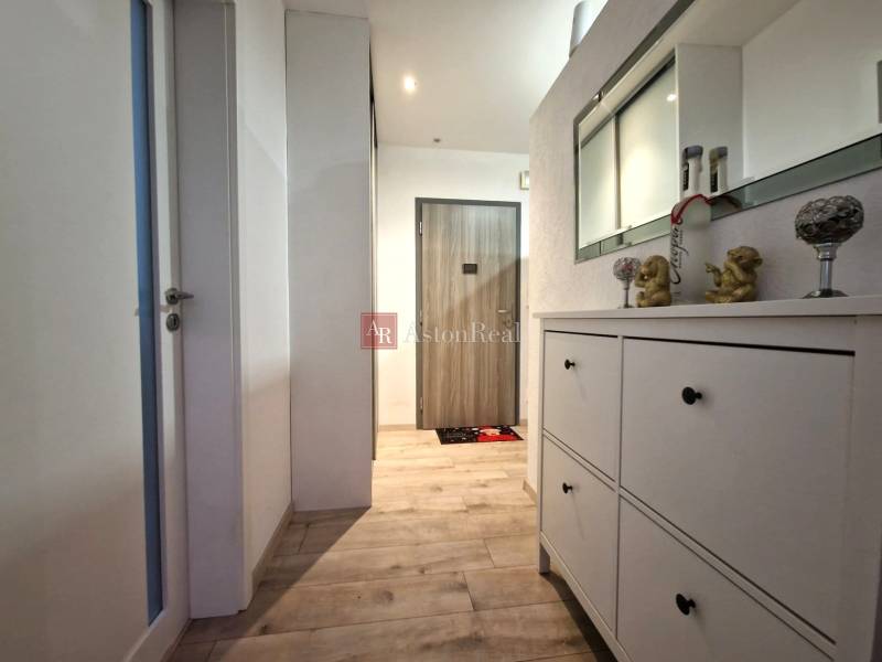 chodba - vstup 1.jpeg