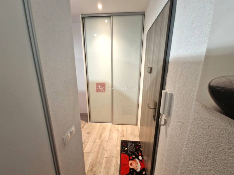 chodba so šatníkom.jpeg