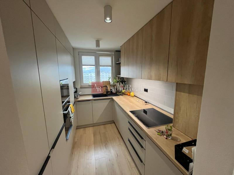 WhatsApp Image 2026-02-01 at 13.59.49 (2).jpeg