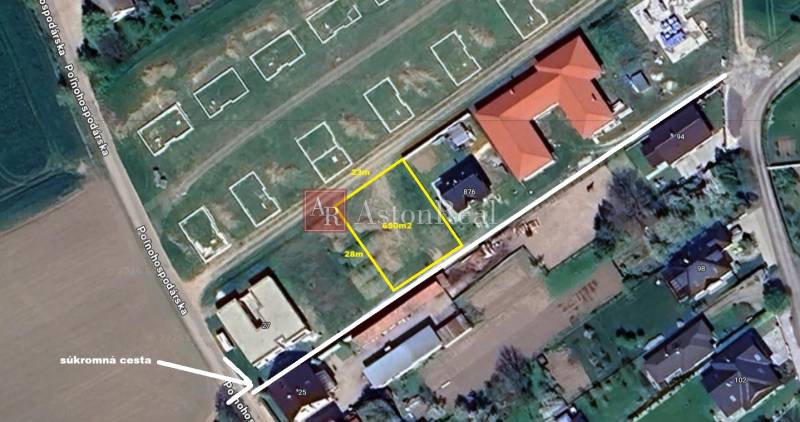 mapa s vyznačeným pozemkom.jpg