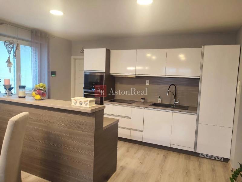 kuchyňa zblízka.jpeg