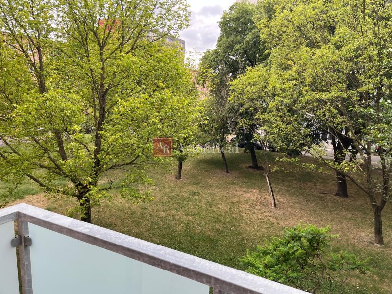 pohľad z balkóna.jpg