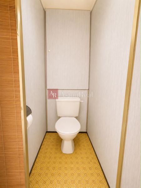 88754972-d7d8-4e30-b2dd-dc848e900954.jpeg