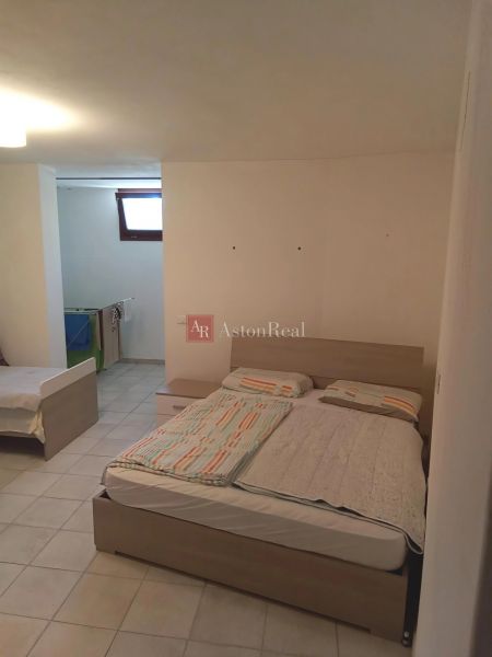 dolný apartmán - dvojlôžko v spálni.jpg